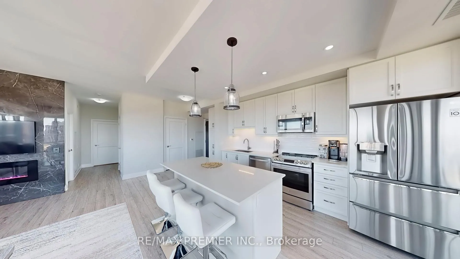 Photo 12 of Unit 808, 15 Lynch Street, Brampton, Queen Street Corridor — HOMEH