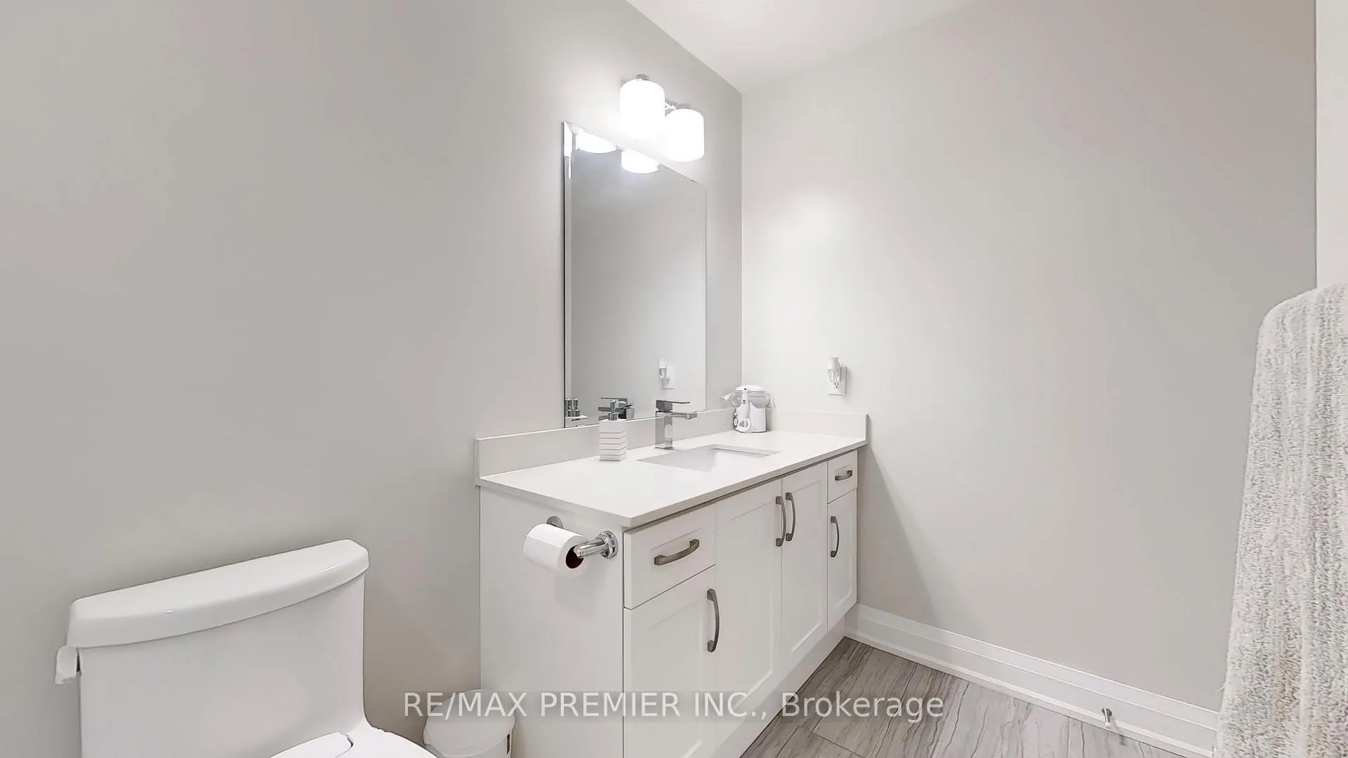 Photo 15 of Unit 808, 15 Lynch Street, Brampton, Queen Street Corridor — HOMEH