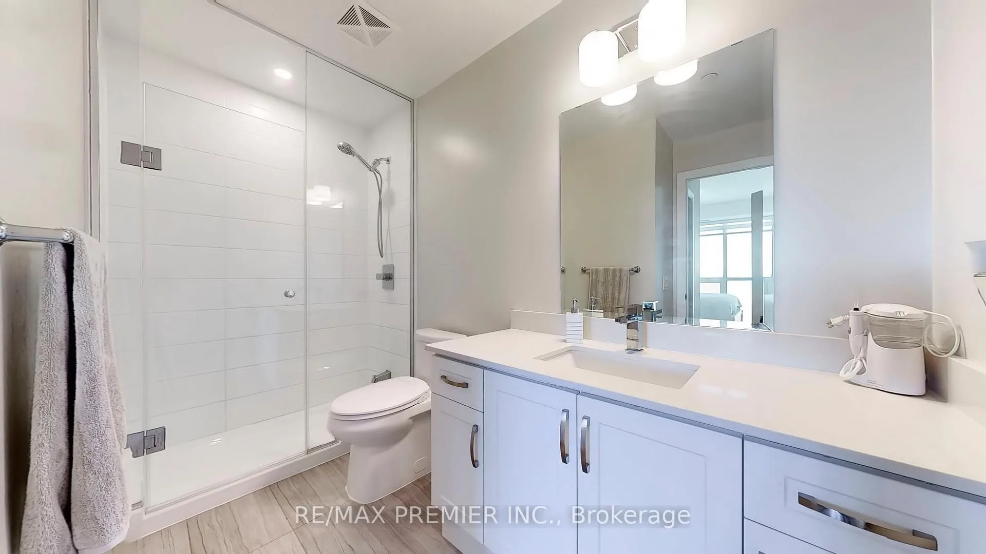 Photo 16 of Unit 808, 15 Lynch Street, Brampton, Queen Street Corridor — HOMEH