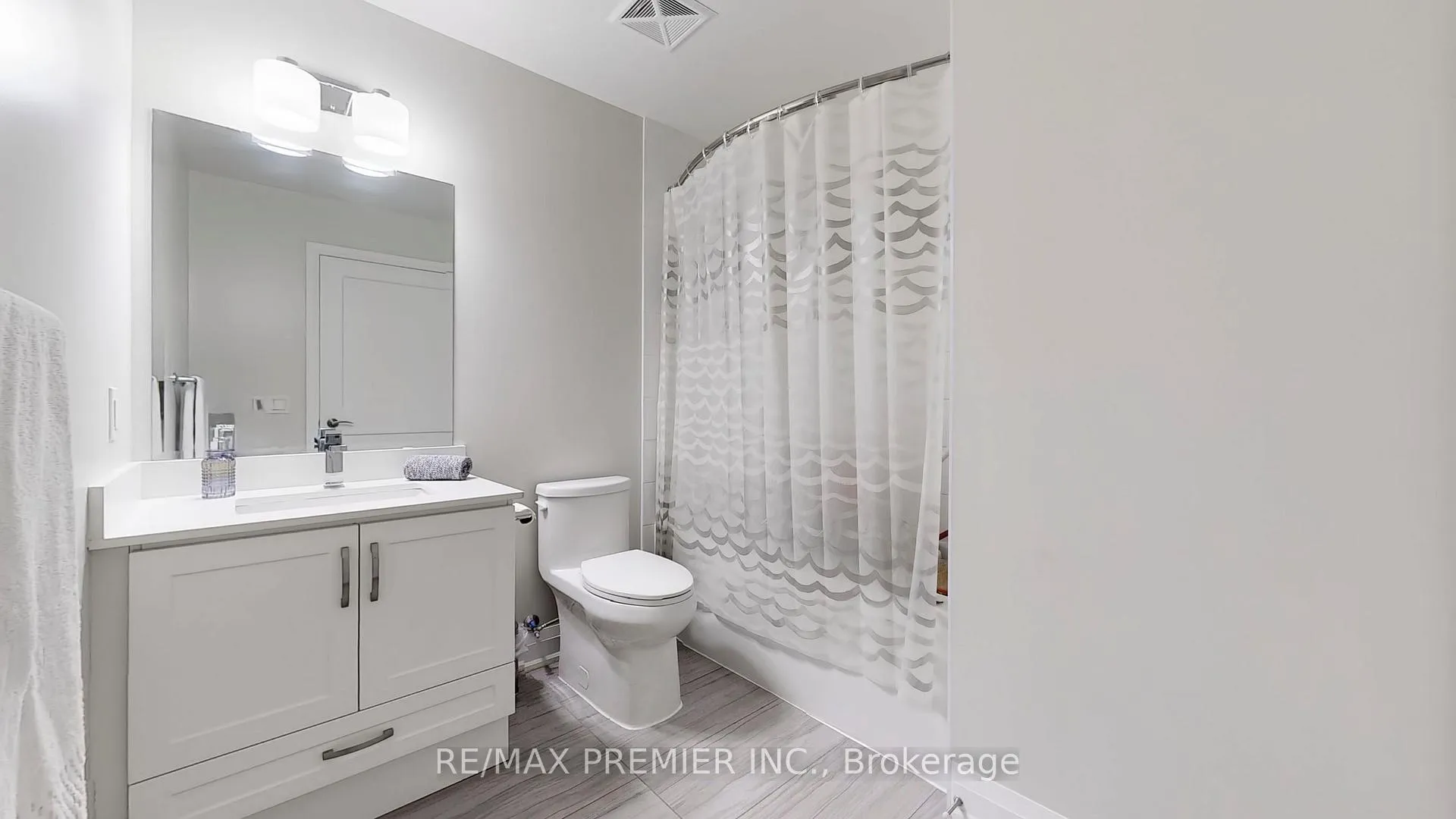 Photo 21 of Unit 808, 15 Lynch Street, Brampton, Queen Street Corridor — HOMEH