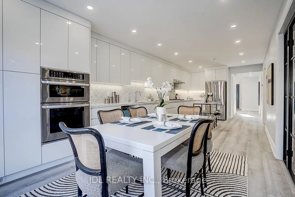 Photo 18 of 41 Emmitt Road W, Vaughan, Maple — HOMEH