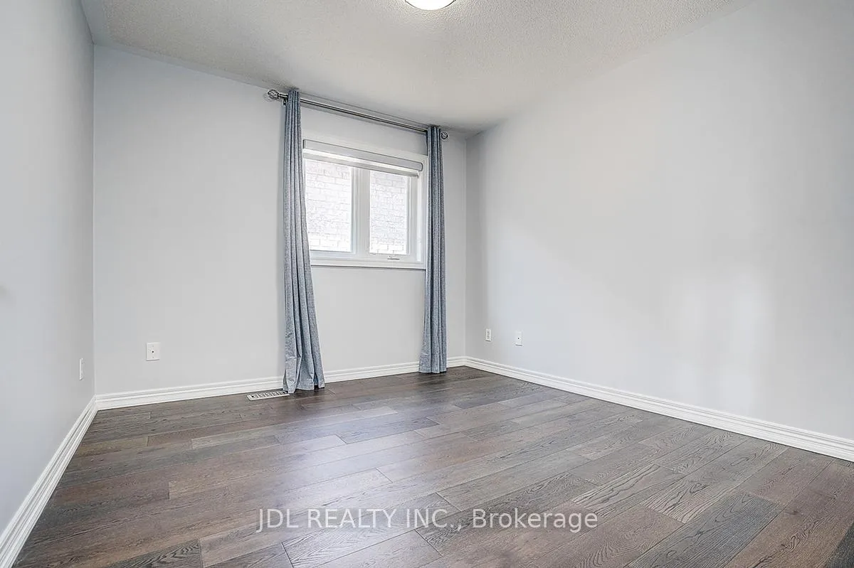 Photo 41 of 41 Emmitt Road W, Vaughan, Maple — HOMEH