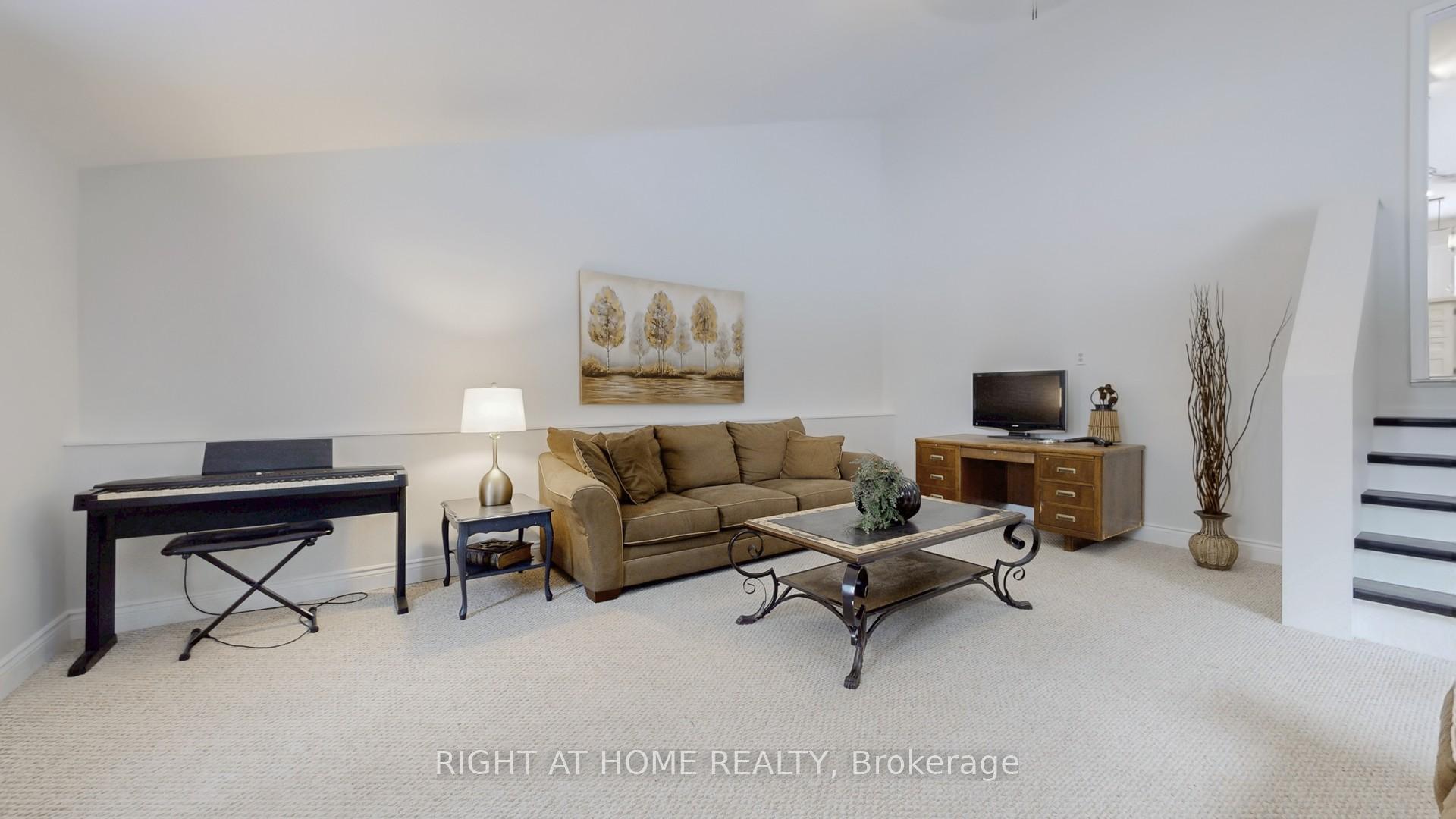 Photo 13 of 488 Ava Crescent, Cavan Monaghan, Cavan Twp — HOMEH