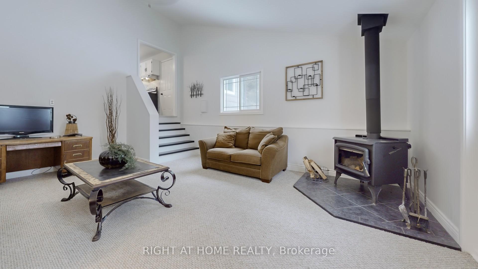 Photo 14 of 488 Ava Crescent, Cavan Monaghan, Cavan Twp — HOMEH