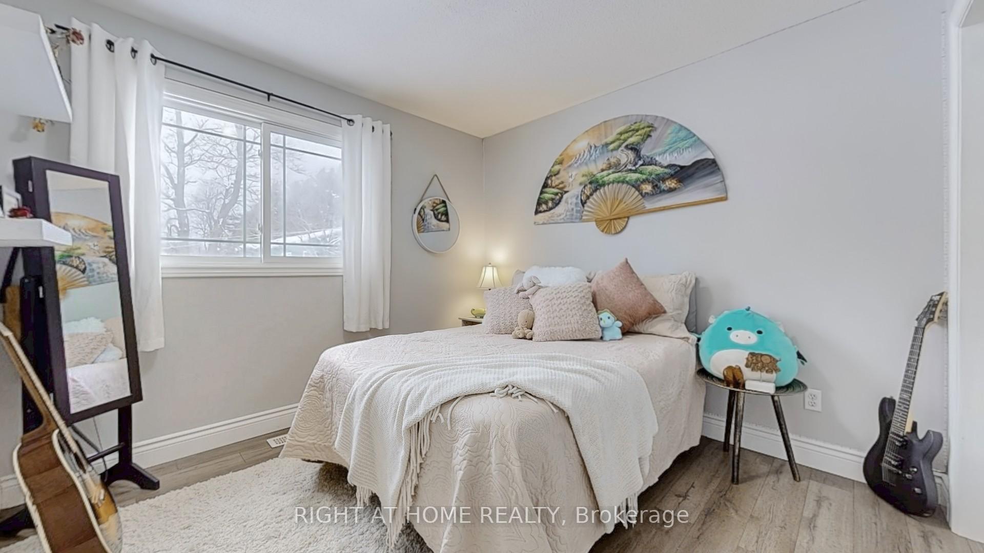 Photo 15 of 488 Ava Crescent, Cavan Monaghan, Cavan Twp — HOMEH