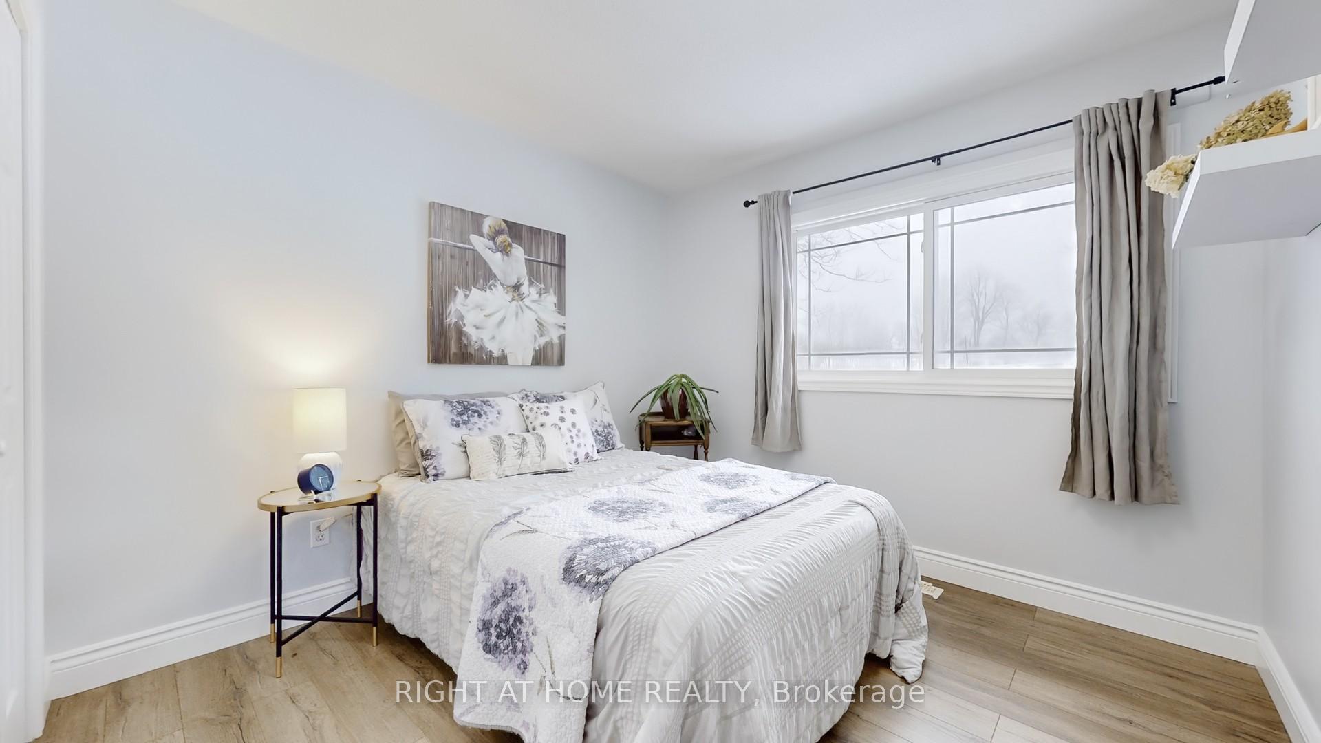 Photo 17 of 488 Ava Crescent, Cavan Monaghan, Cavan Twp — HOMEH