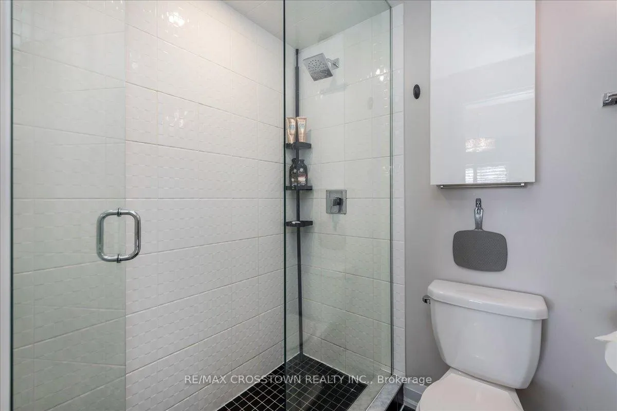 Photo 17 of Unit 202, 720 Yonge Street, Barrie, Painswick South — HOMEH