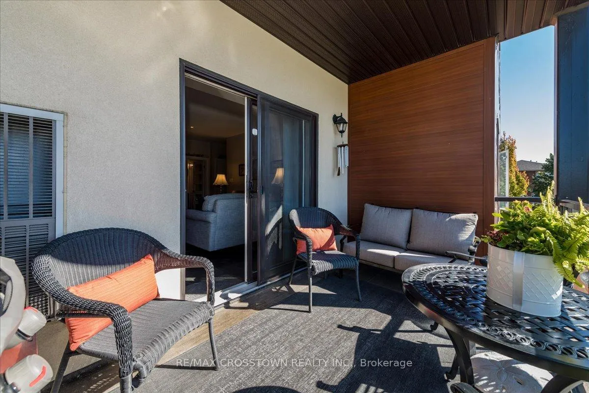 Photo 24 of Unit 202, 720 Yonge Street, Barrie, Painswick South — HOMEH