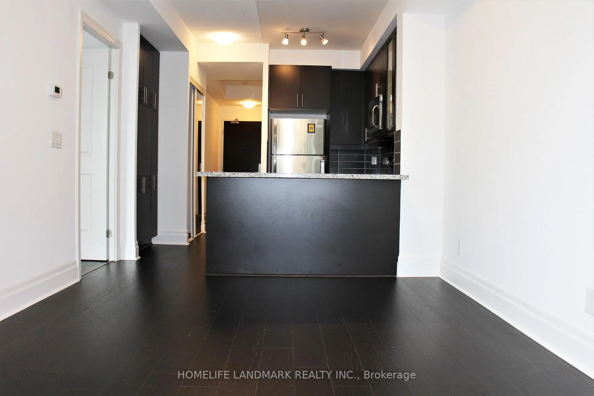 Photo 10 of Unit 514, 131 Upper Duke Crescent, Markham, Unionville — HOMEH