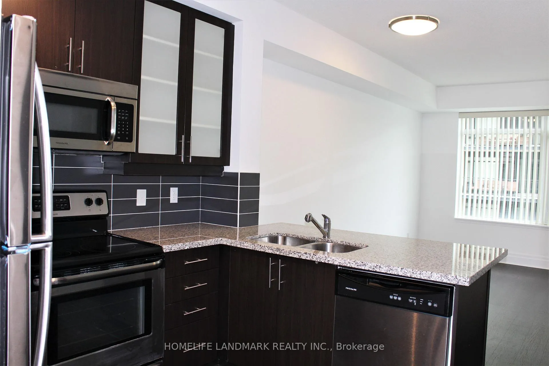 Photo 12 of Unit 514, 131 Upper Duke Crescent, Markham, Unionville — HOMEH