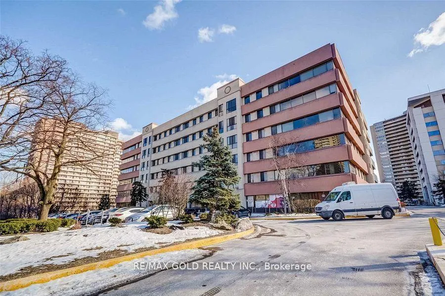Photo 3 of Unit 203, 10 Gateway Boulevard, Toronto, Flemingdon Park — HOMEH