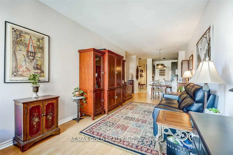 Photo 10 of Unit 203, 10 Gateway Boulevard, Toronto, Flemingdon Park — HOMEH