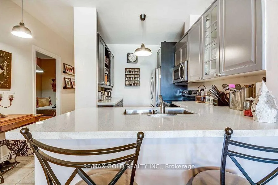Photo 15 of Unit 203, 10 Gateway Boulevard, Toronto, Flemingdon Park — HOMEH