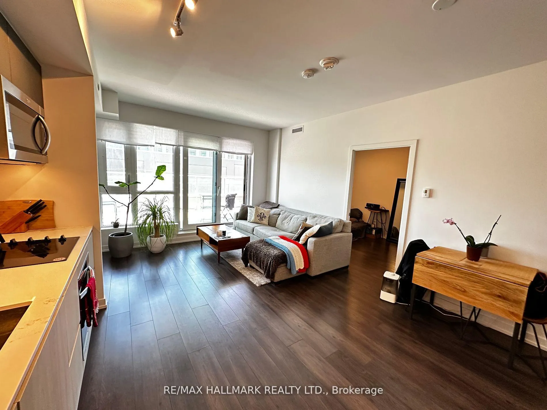 Photo 2 of Unit 401, 150 Logan Avenue, Toronto, South Riverdale — HOMEH