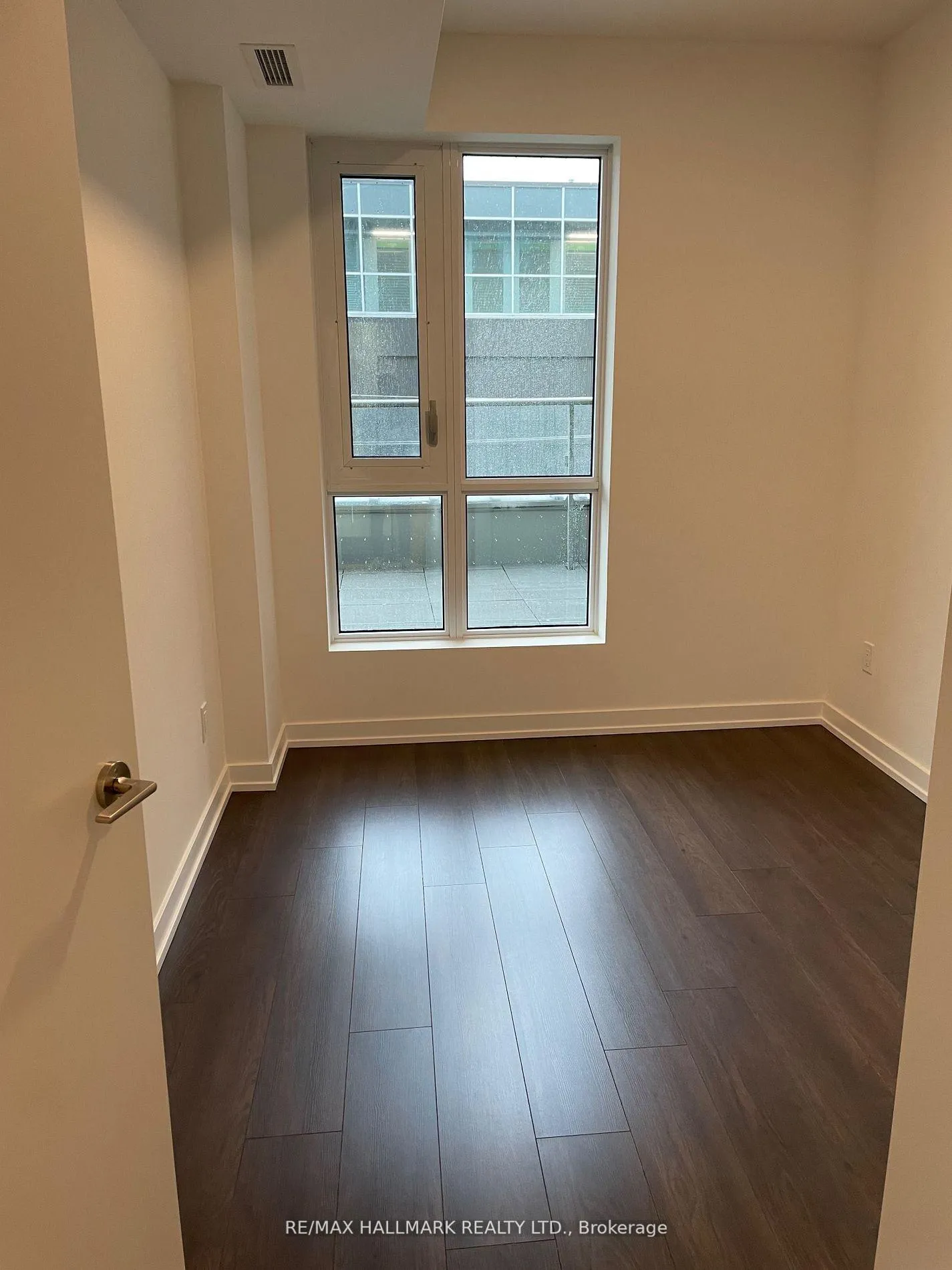 Photo 13 of Unit 401, 150 Logan Avenue, Toronto, South Riverdale — HOMEH