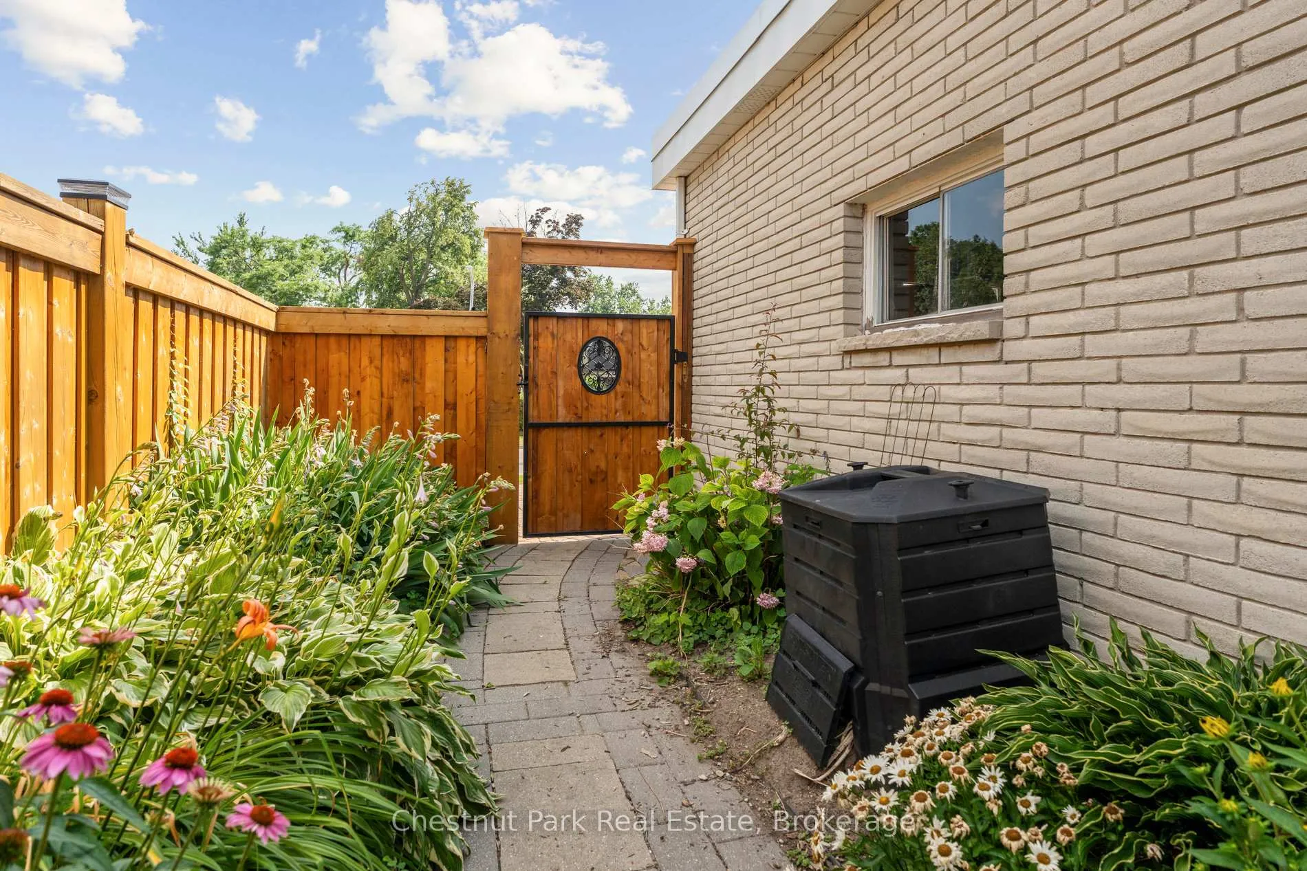 Photo 50 of 16 Davies Crescent, Barrie, Grove East — HOMEH