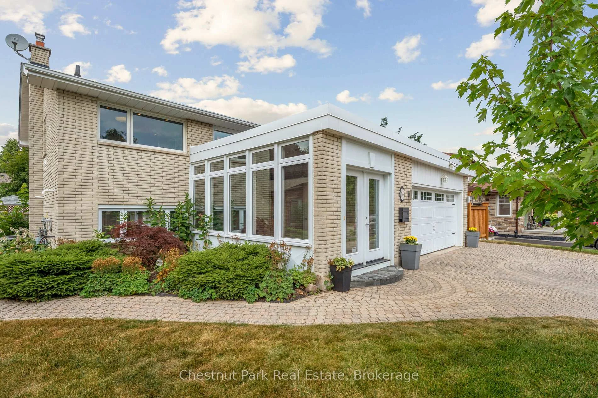 Photo 7 of 16 Davies Crescent, Barrie, Grove East — HOMEH