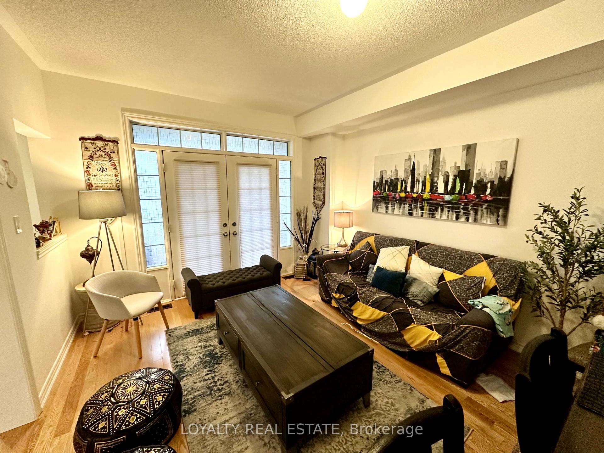Photo 6 of 108 Elephant Hill Drive, Clarington, Bowmanville — HOMEH
