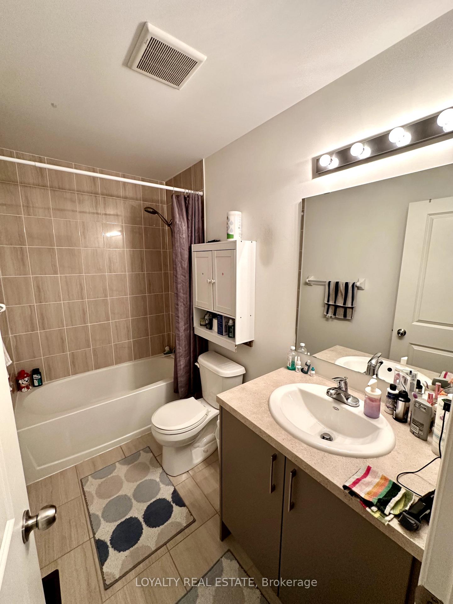 Photo 20 of 108 Elephant Hill Drive, Clarington, Bowmanville — HOMEH