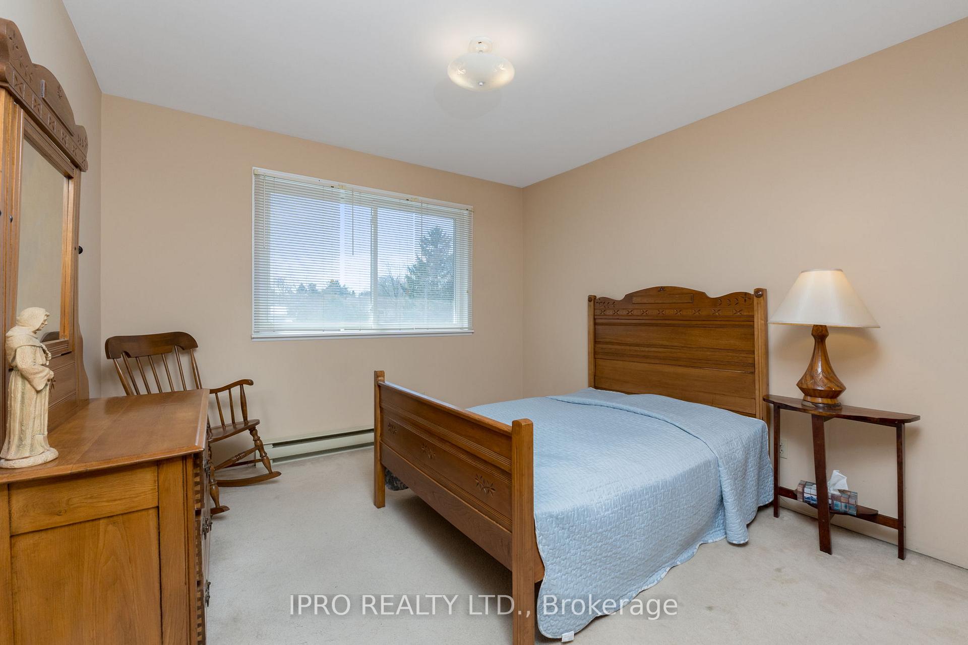 Photo 19 of 53 Charles Street, Caledon, Alton — HOMEH