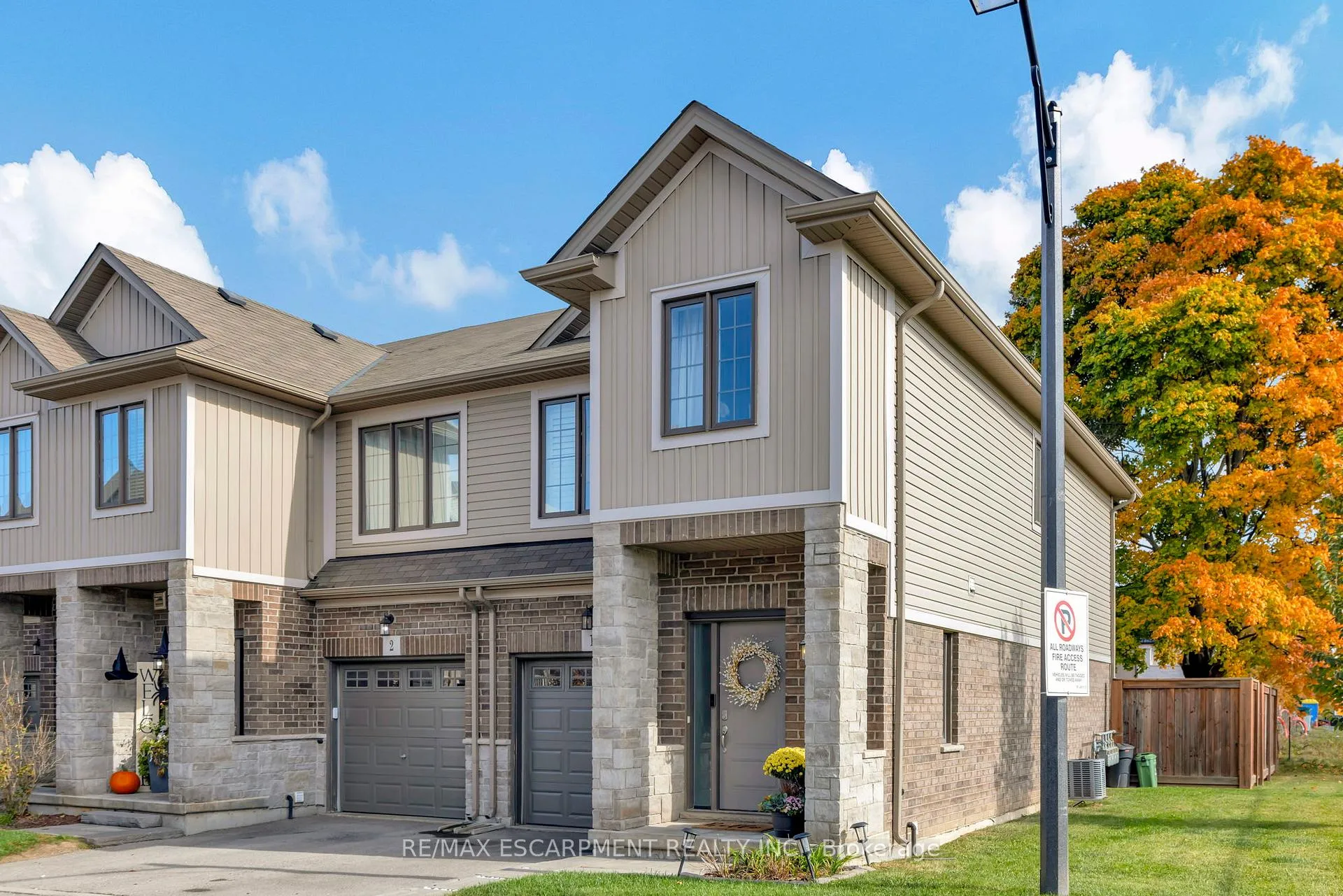 Photo 3 of Unit 1, 377 Glancaster Road, Hamilton, Rural Glanbrook — HOMEH