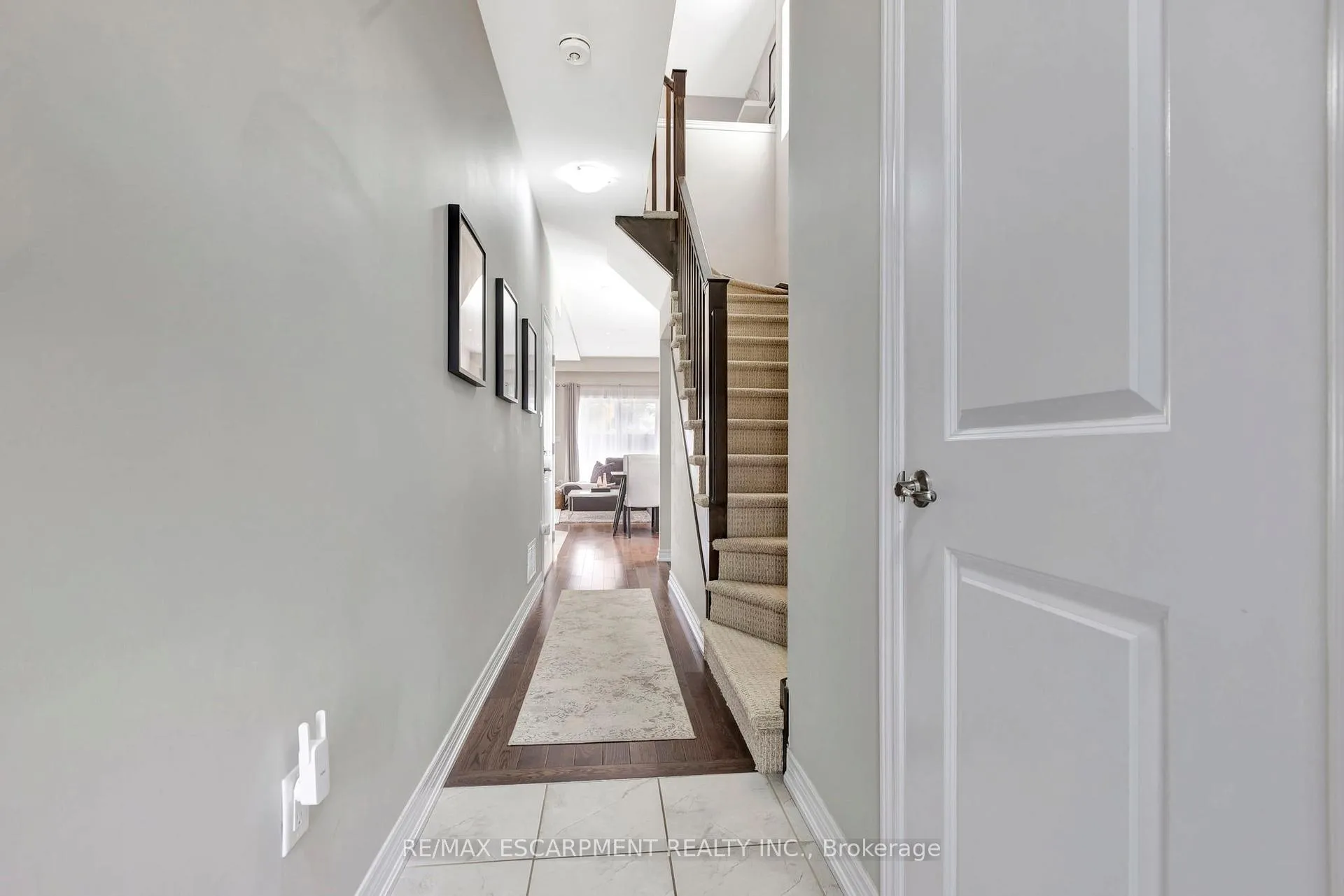 Photo 6 of Unit 1, 377 Glancaster Road, Hamilton, Rural Glanbrook — HOMEH