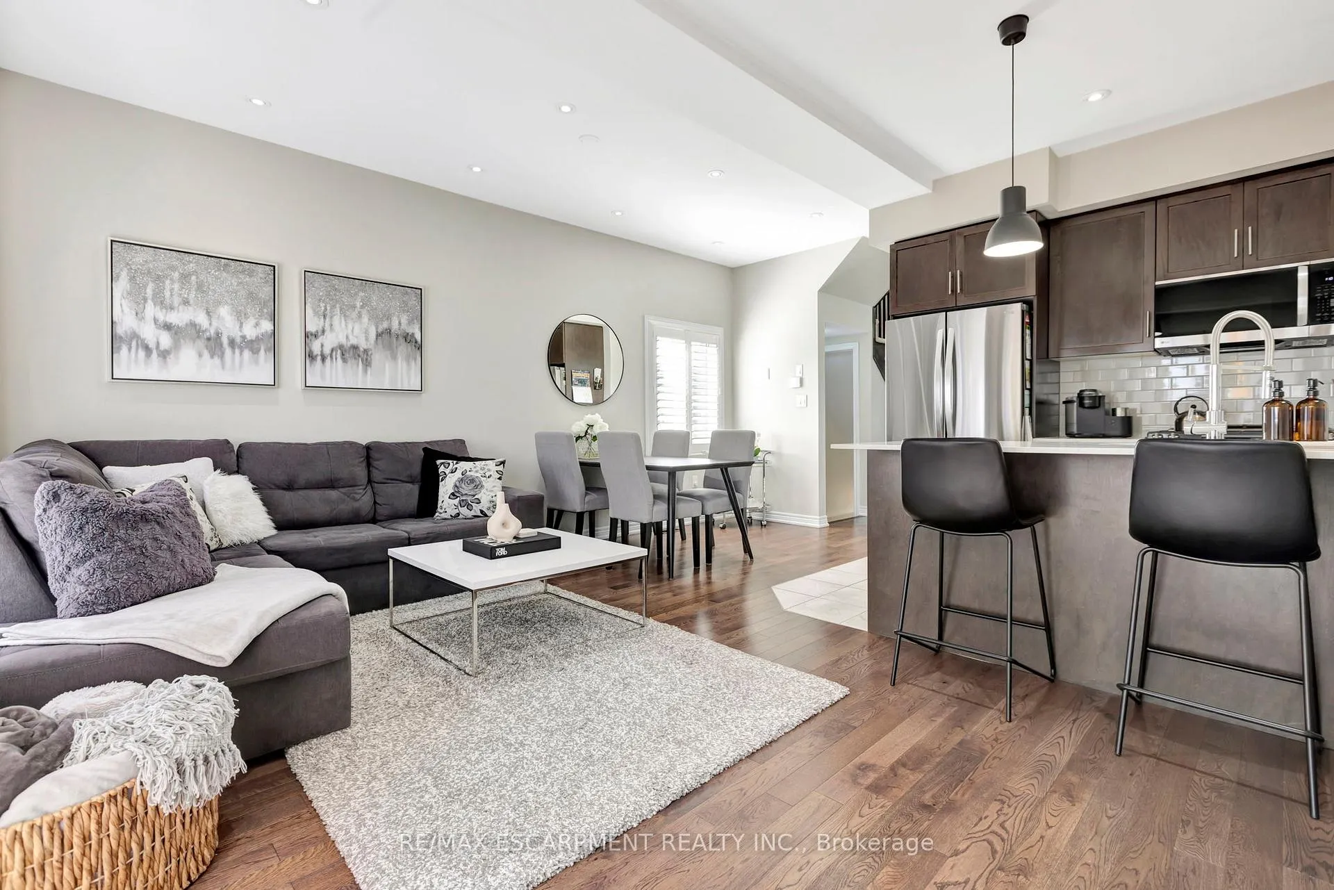 Photo 11 of Unit 1, 377 Glancaster Road, Hamilton, Rural Glanbrook — HOMEH