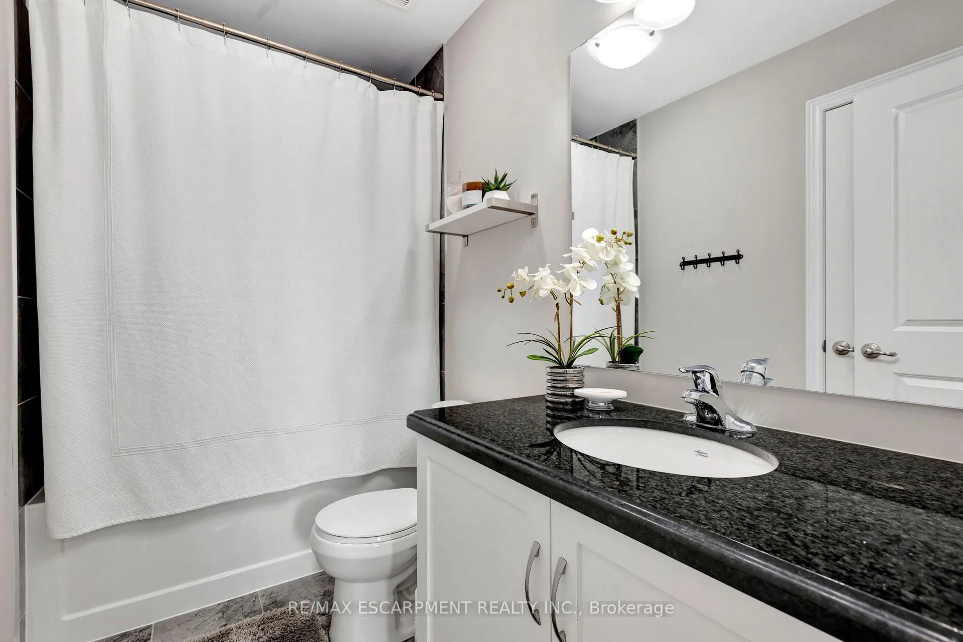 Photo 26 of Unit 1, 377 Glancaster Road, Hamilton, Rural Glanbrook — HOMEH