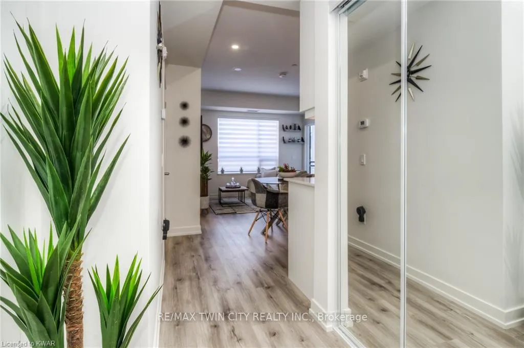 Photo 5 of Unit 217, 251 Northfield Drive E, Waterloo, Colonial Acres — HOMEH