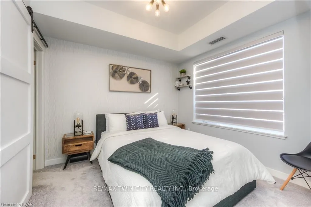 Photo 13 of Unit 217, 251 Northfield Drive E, Waterloo, Colonial Acres — HOMEH