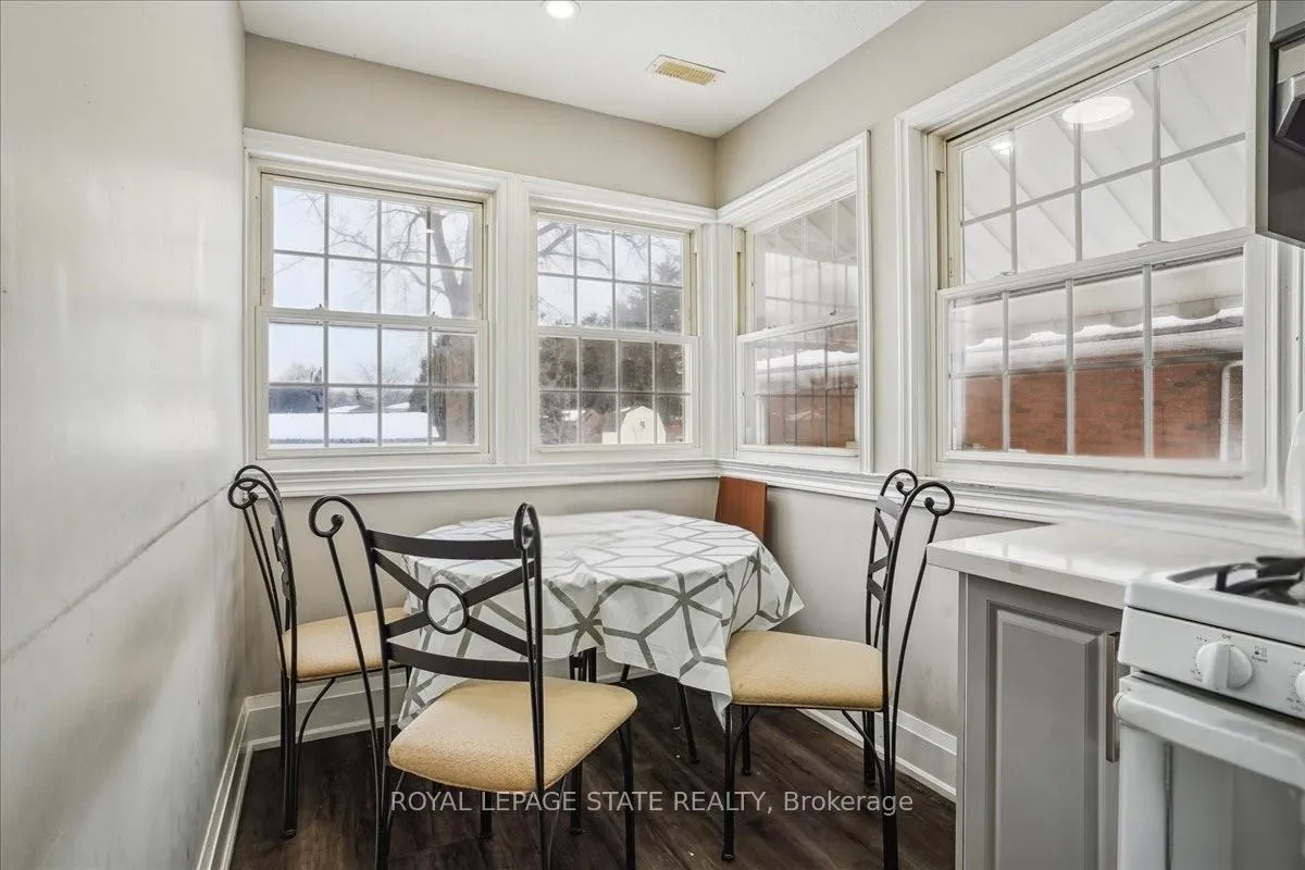 Photo 9 of Unit Upper, 251 King Street E, Hamilton, Stoney Creek — HOMEH