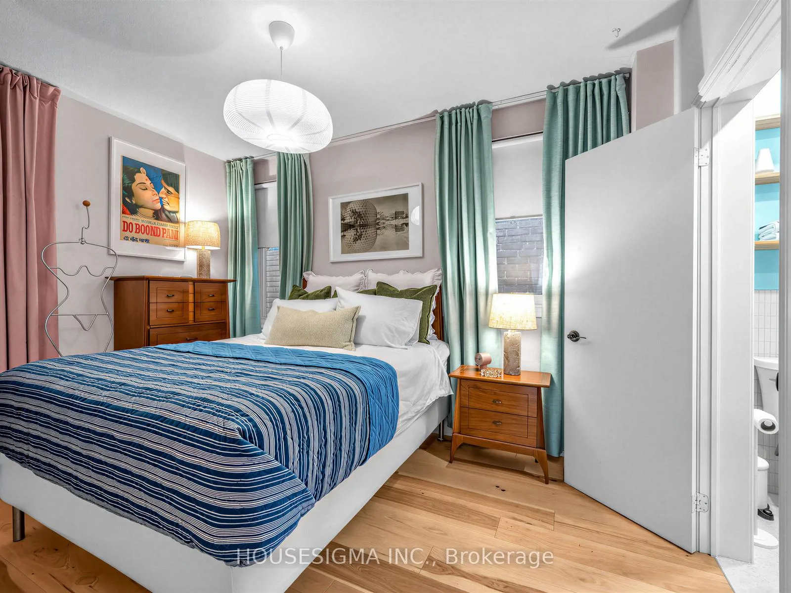 Photo 5 of 75 Henrietta Street, Toronto, Rockcliffe-Smythe — HOMEH