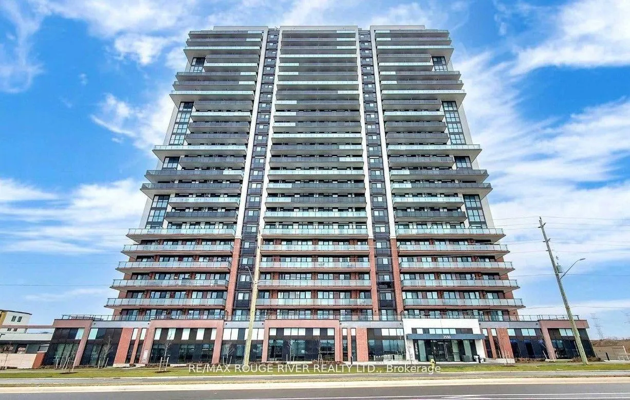 Front of Unit 2210, 2550 Simcoe Street N