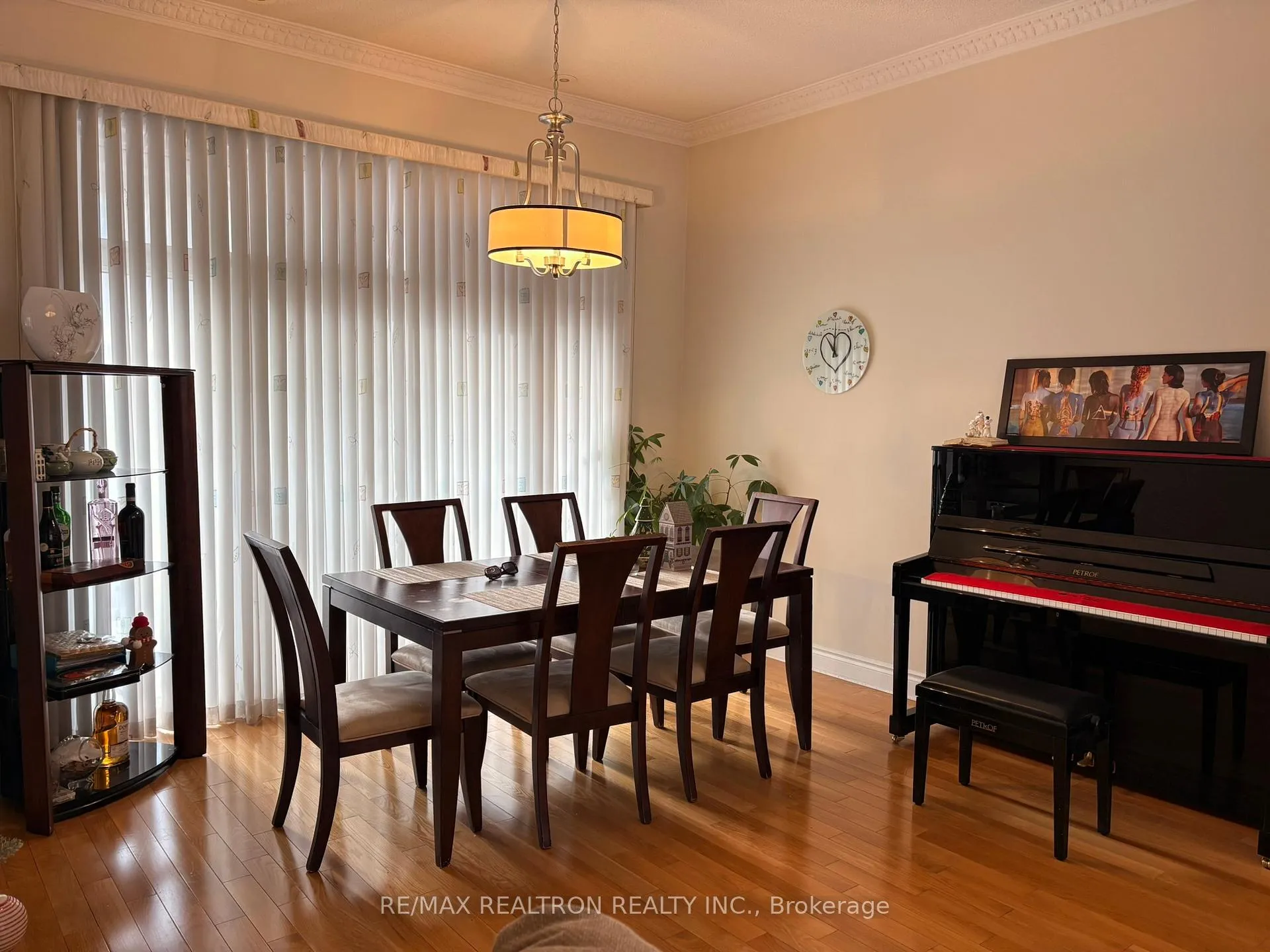 Photo 5 of 65 Legends Way, Markham, Unionville — HOMEH