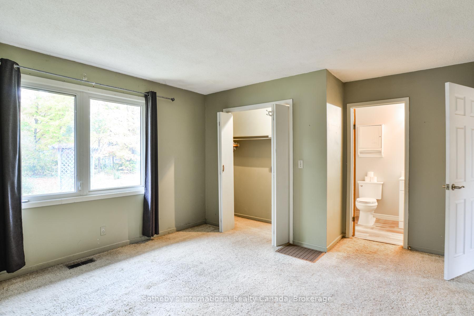 Photo 11 of 445 Farquhar Street, Gravenhurst, Muskoka (S) — HOMEH