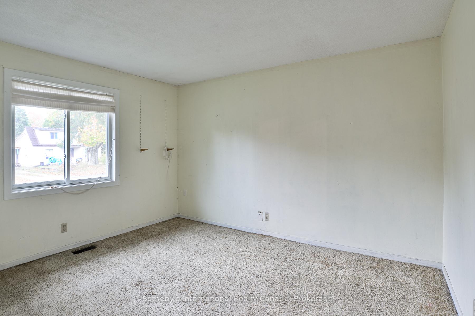 Photo 12 of 445 Farquhar Street, Gravenhurst, Muskoka (S) — HOMEH