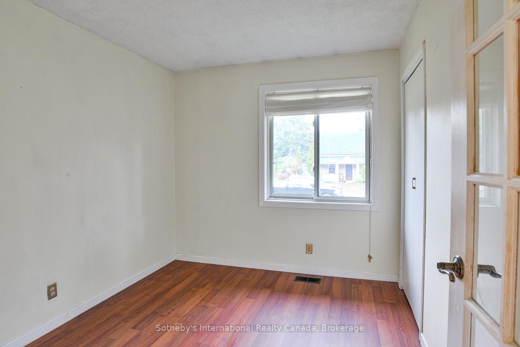 Photo 13 of 445 Farquhar Street, Gravenhurst, Muskoka (S) — HOMEH