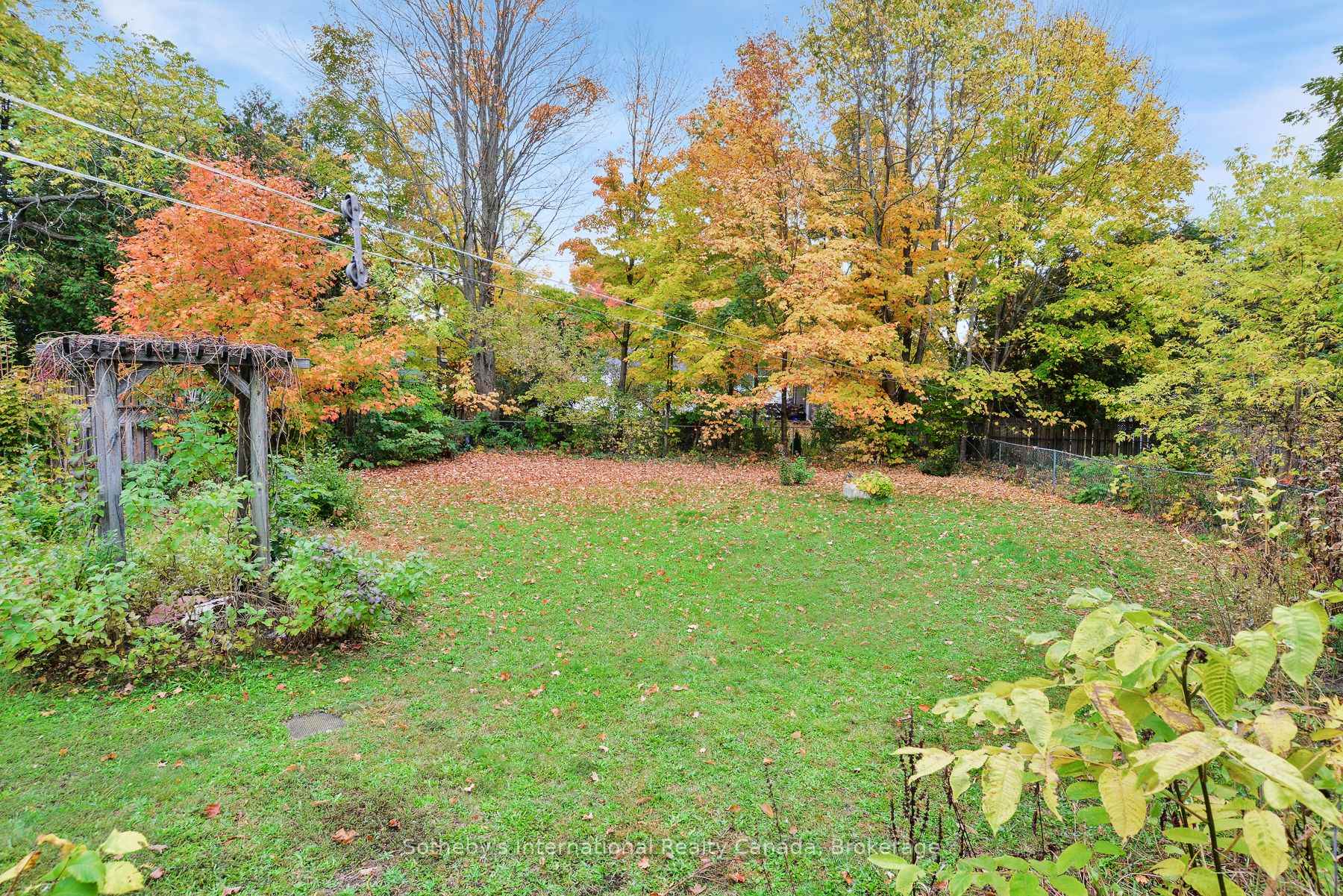 Photo 24 of 445 Farquhar Street, Gravenhurst, Muskoka (S) — HOMEH