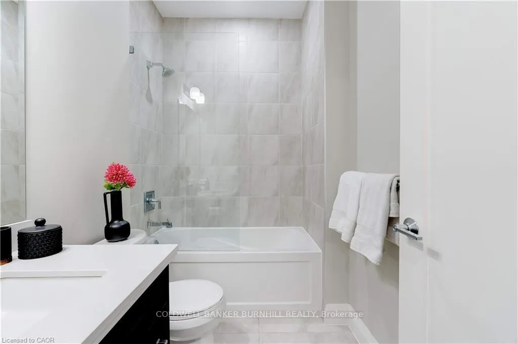 Photo 25 of Unit 307, 118 King Street E, Hamilton, Beasley — HOMEH