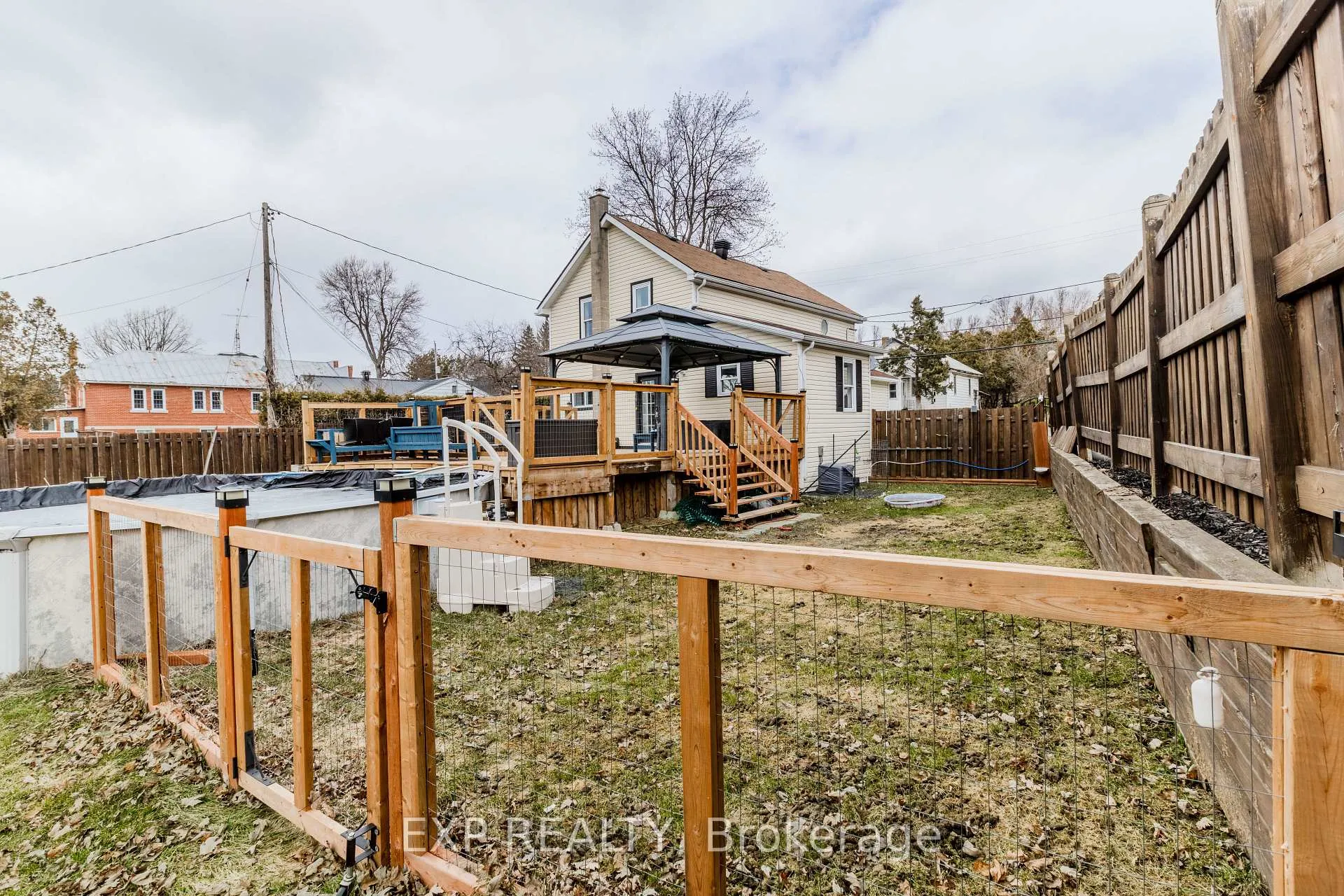 Photo 5 of 4872 County Rd 20, South Glengarry, South Glengarry (Charlottenburgh) Twp — HOMEH