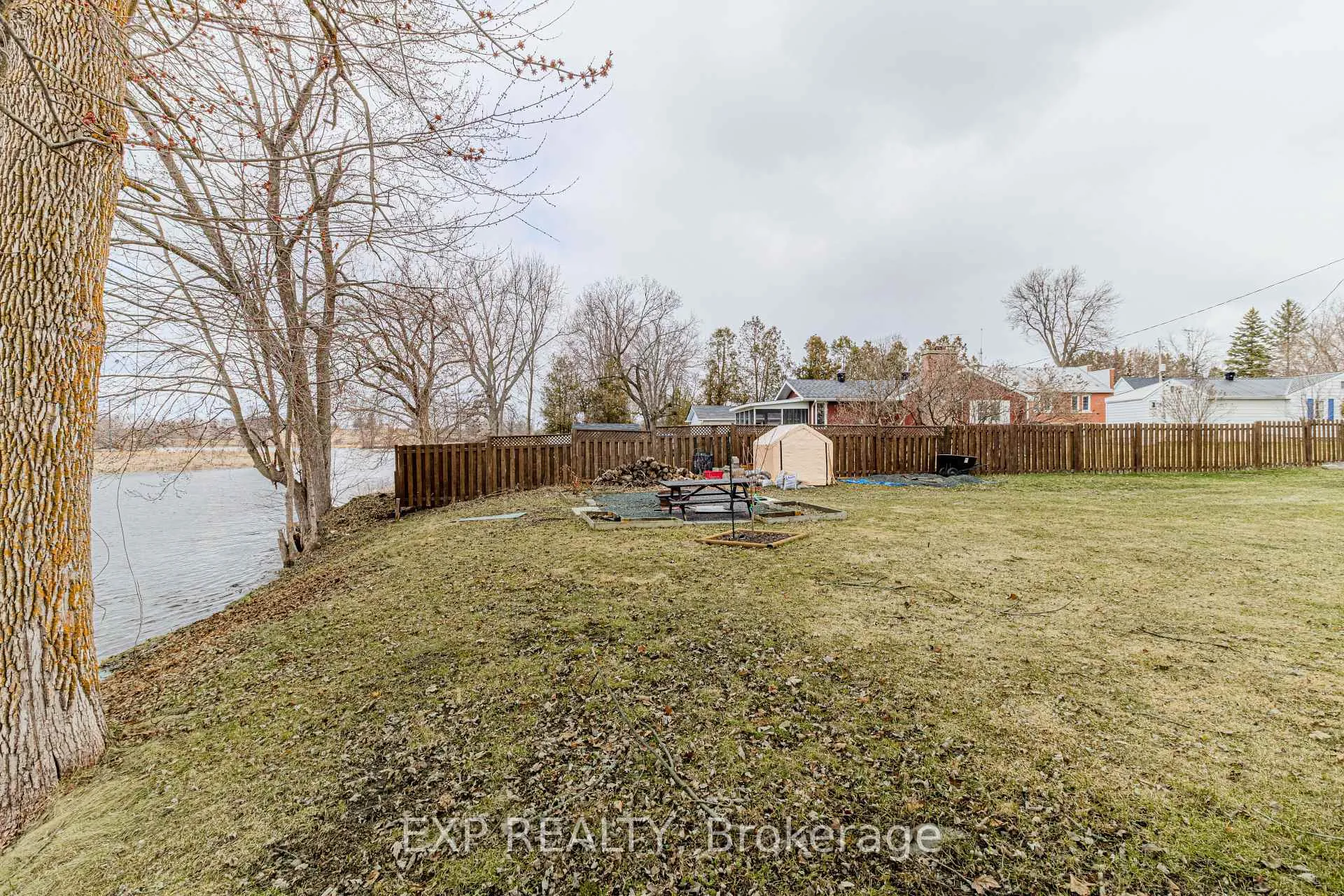 Photo 10 of 4872 County Rd 20, South Glengarry, South Glengarry (Charlottenburgh) Twp — HOMEH
