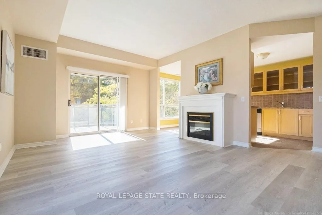 Photo 6 of Unit 305, 2000 Creekside Drive, Hamilton, Dundas — HOMEH