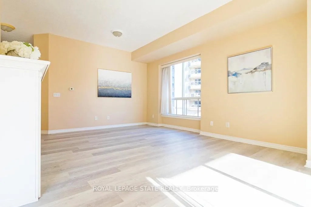 Photo 8 of Unit 305, 2000 Creekside Drive, Hamilton, Dundas — HOMEH