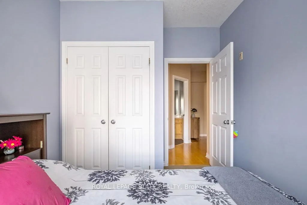 Photo 23 of Unit 305, 2000 Creekside Drive, Hamilton, Dundas — HOMEH