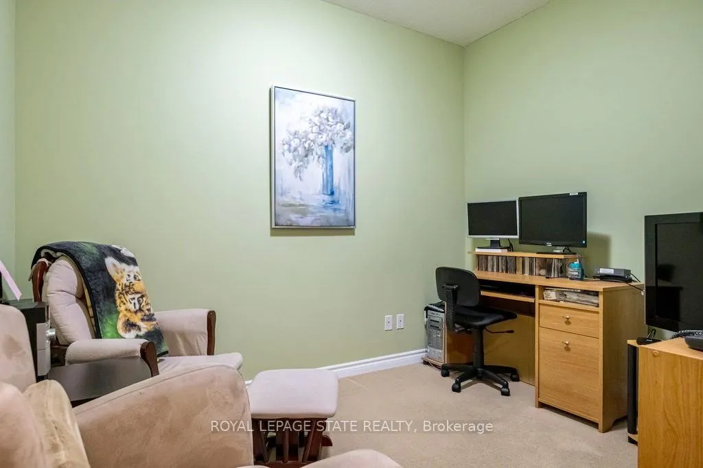 Photo 25 of Unit 305, 2000 Creekside Drive, Hamilton, Dundas — HOMEH