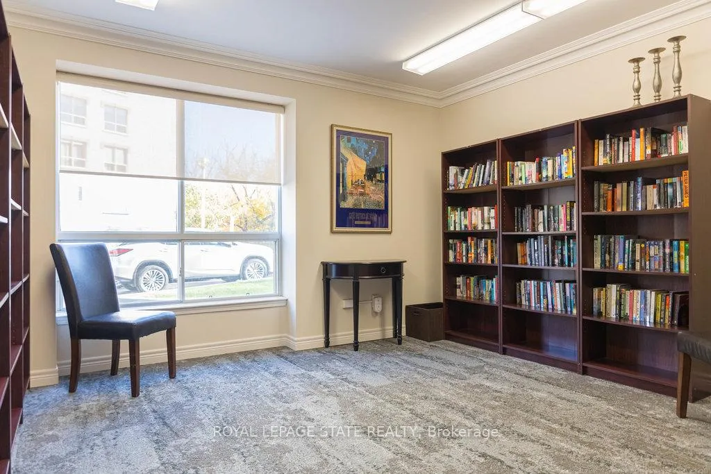 Photo 33 of Unit 305, 2000 Creekside Drive, Hamilton, Dundas — HOMEH
