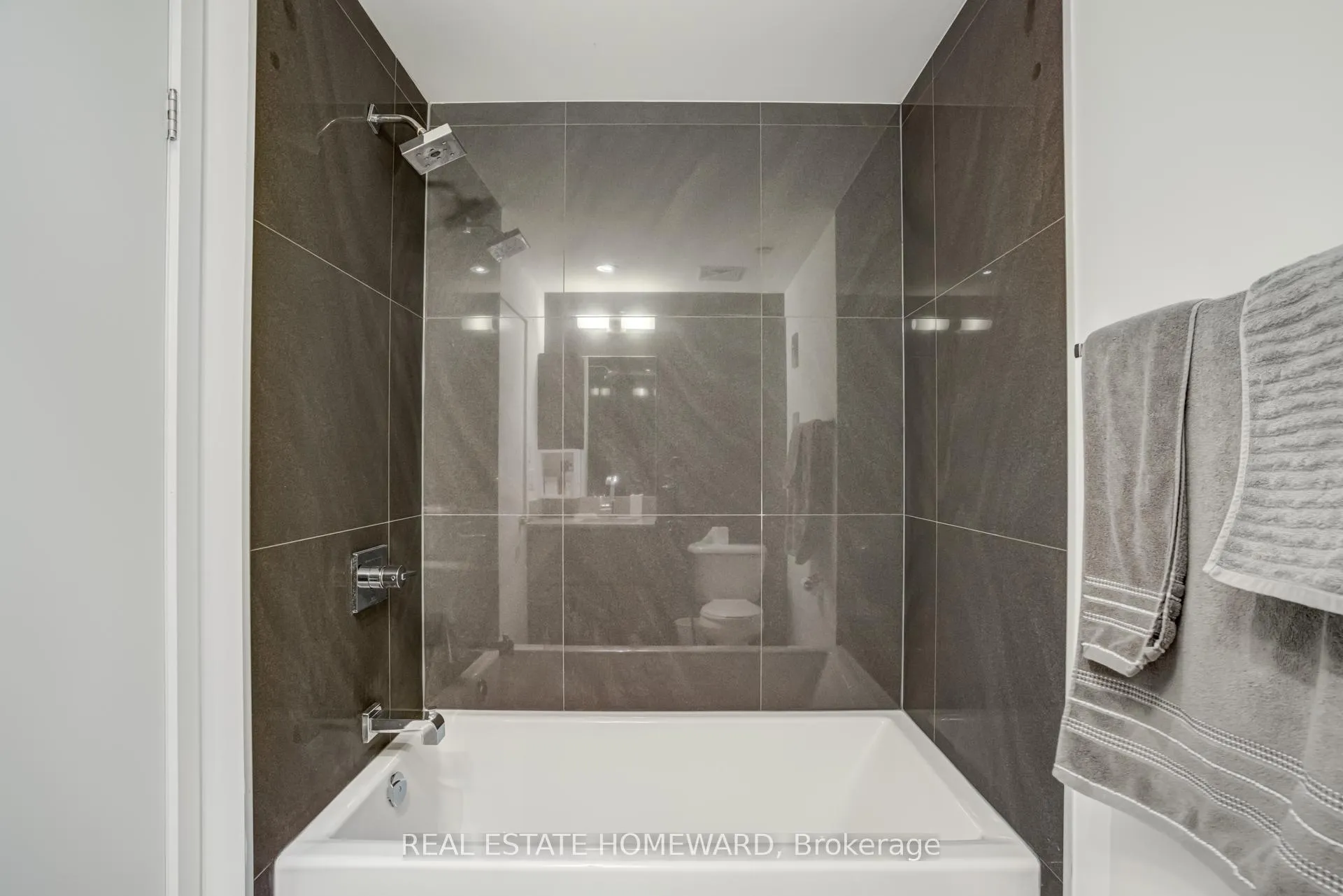 Photo 29 of Unit 1111, 30 Baseball Place, Toronto, South Riverdale — HOMEH