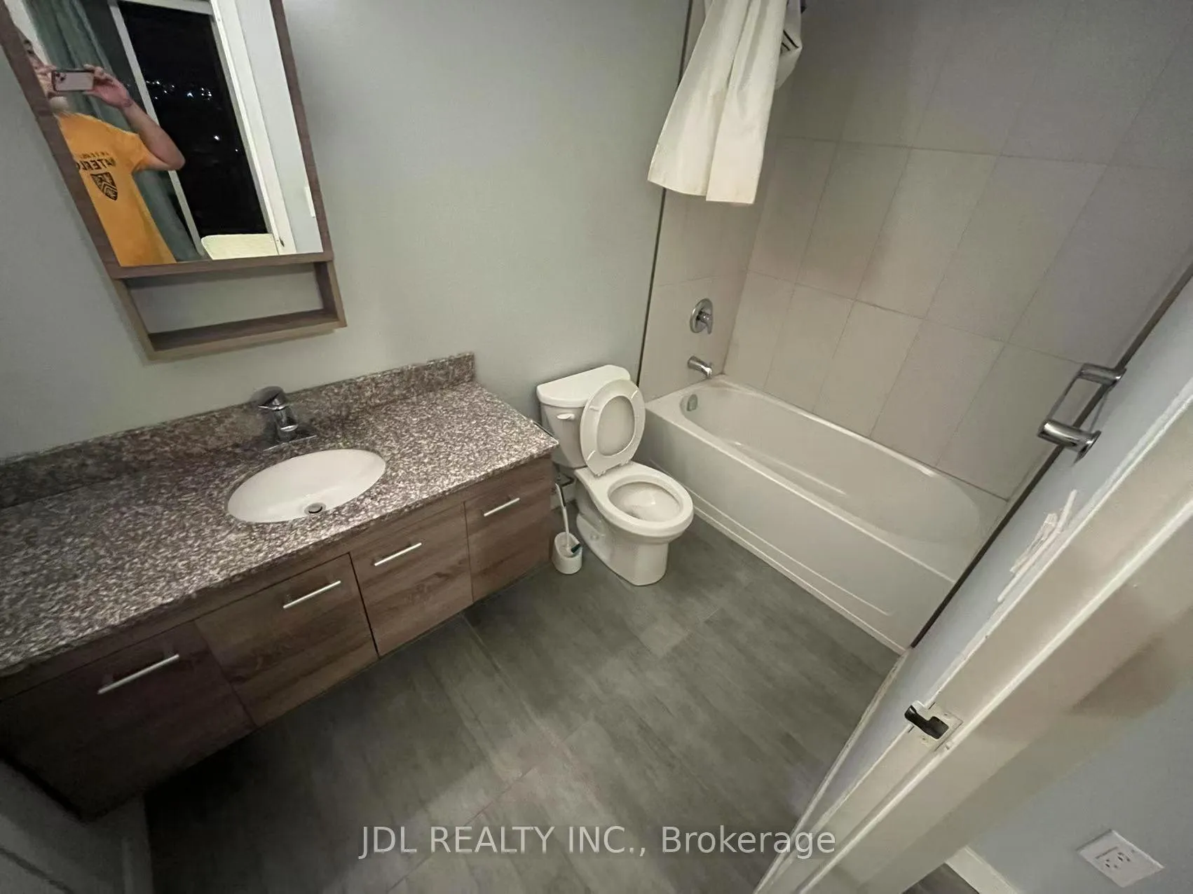 Photo 7 of Unit 1106, 318 Spruce Street, Waterloo, Lakeshore Village — HOMEH