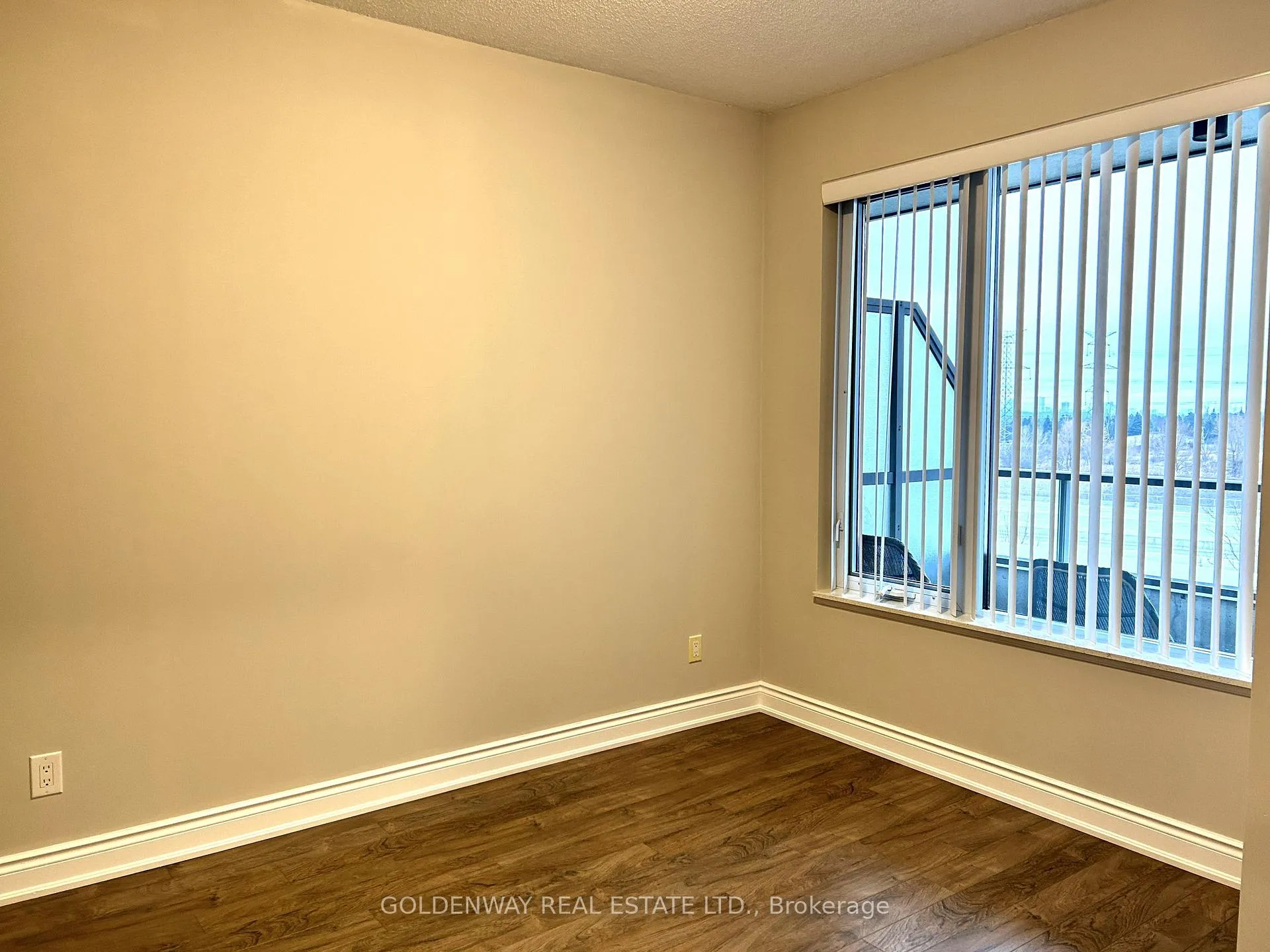 Photo 5 of Unit 510, 325 South Park Road, Markham, Commerce Valley — HOMEH
