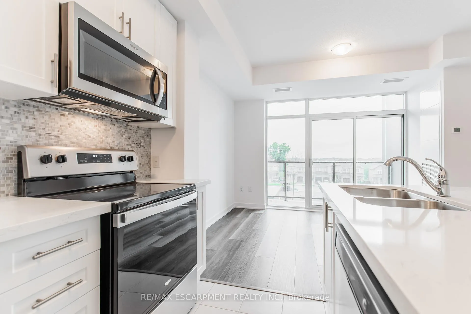 Photo 9 of Unit 318, 450 Dundas Street, Hamilton, Waterdown — HOMEH